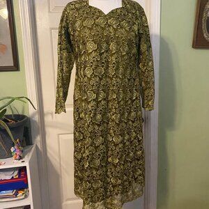 Women’s green embroidered lined Indian Kurti Sz L